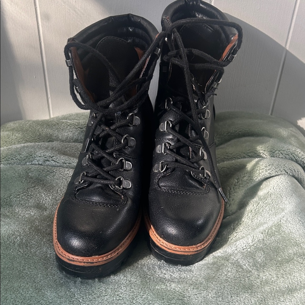 Indigo Rd Irisha Black Boots
